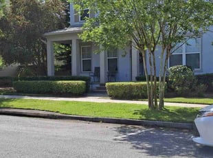 Bush Trimming by Permon Riggins for Peter S. in Orlando, FL