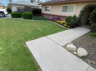 Yvette F.'s Lawn Maintenance service result