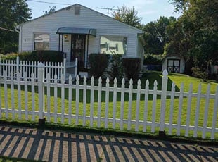 Brett R.'s Lawn Maintenance service result