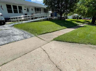Laurie S.'s Yard Cutting service result