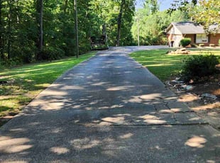 Larry M.'s Lawn Service service result