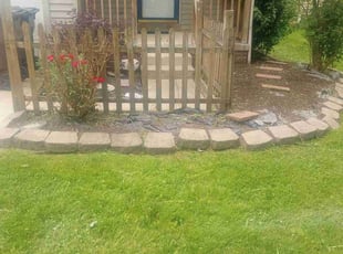Manuel M.'s Flower Bed Weeding service result
