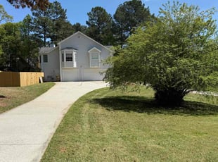 Deana G.'s Lawn Service service result