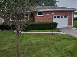 Bush Trimming by Jonathan Calderon for Michael M. in St. Charles, IL
