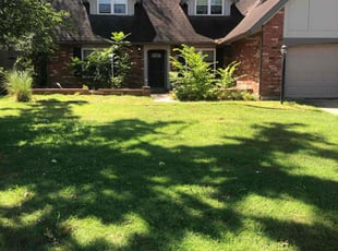 Bush Trimming by Paul Handley for Shamika G. in Tulsa, OK