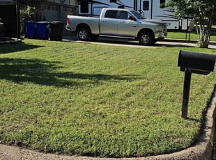 Kristen M.'s Lawn Service service result