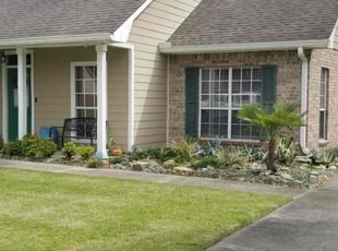 Lauren U.'s Lawn Service service result