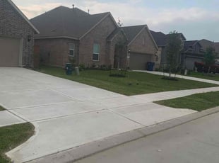 Francisca M.'s Lawn Maintenance service result