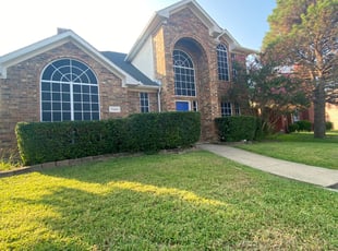 Bush Trimming by Jorge Aguilar for Anthony V. in Rowlett, TX