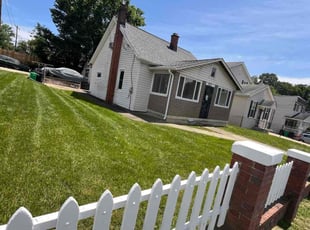 Debra B.'s Lawn Mowing service result