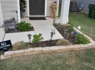 Bush Trimming by Alba Chacon Galdamez for Lawrence M. in Hutto, TX