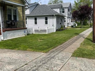 Marlene B.'s Grass Cutting service result