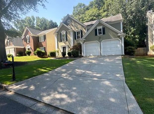 Celeste M.'s Lawn Care service result