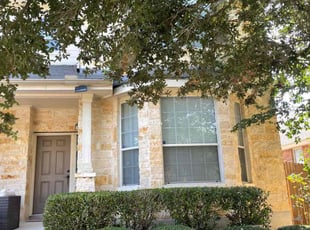 Bush Trimming by Noe Perez for Barbara R. in Cibolo, TX