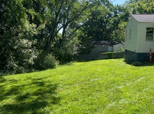 Rebecca M.'s Lawn Service service result
