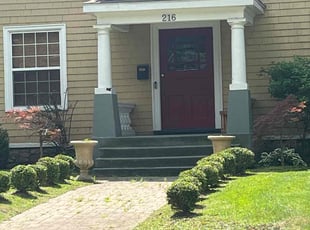 Bush Trimming by David Bowen for Charles M. in Syracuse, NY