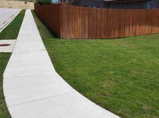 Rosalinda T.'s Yard Cutting service result