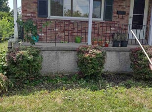 Bush Trimming by Keith McDonald for Douglas F. in Cincinnati, OH