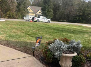 Pat M.'s Lawn Service service result