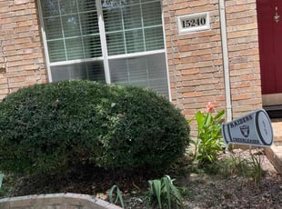 Danielle F.'s Bush Trimming service result