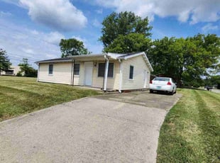 Gina S.'s Lawn Care service result
