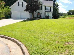 Christine M.'s Yard Cutting service result