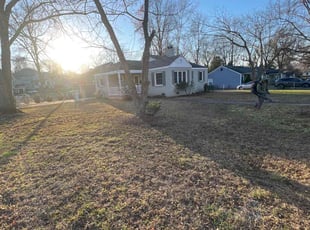 Leaf Removal by Jose Ordonez for Kelly F. in Charlotte, NC