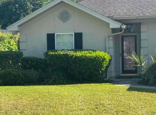 Bush Trimming by Henry Arkwright for Anthony P. in Savannah, GA