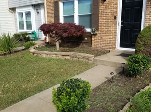 Bush Trimming by Mark Burke for Latesha C. in Manassas, VA
