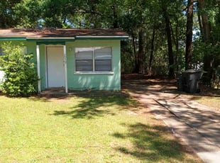 Leaf Removal by Donnie Jones for Kristina T. in Tallahassee, FL