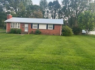 LaShonda R.'s Grass Cutting service result