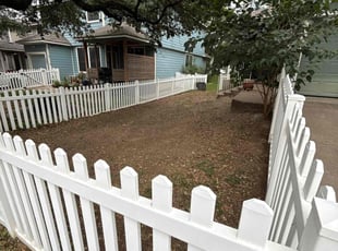 Leaf Removal by Isabel LΓ³pez for azaria h. in Cedar Park, TX