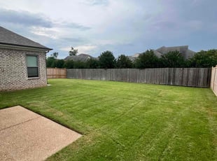 Young Wook K.'s Lawn Mowing service result