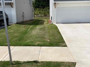 Jennifer P.'s Lawn Maintenance service result