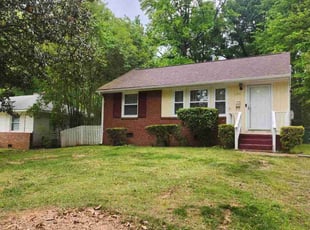 Leaf Removal by Isaiah Cuthbertson for Mable R. in Charlotte, NC