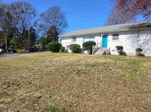 Bush Trimming by Tim Hargett for cristian c. in Gastonia, NC