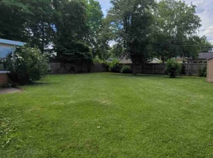 Elizabeth H.'s Lawn Maintenance service result