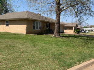 Brenda I.'s Lawn Mowing service result
