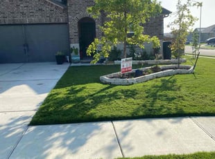 Jaye D.'s Lawn Maintenance service result