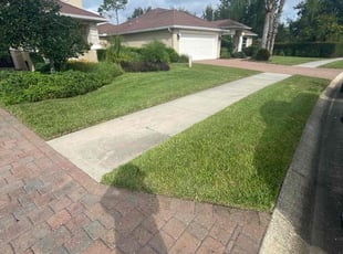 Jenny L.'s Lawn Service service result