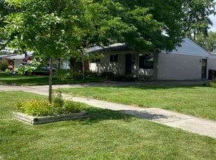 Andrea B.'s Lawn Care service result