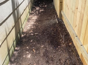 Leaf Removal by Raul Batalla for Joe T. in Humble, TX