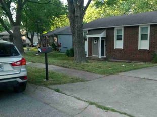 Leaf Removal by Amanda Fogel for Jeffrey K. in Blue Springs, MO