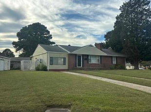 Lisa S.'s Lawn Care service result