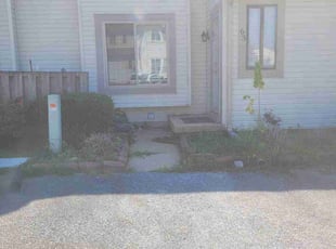 Bush Trimming by Sevriano Seda for Elizabeth O. in New Castle, DE
