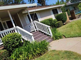 Bush Trimming by Juan Rodriguez for Katherine H. in Citrus Heights, CA