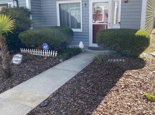 Bush Trimming by Xavier Grant for Melvin M. in North Myrtle Beach, SC