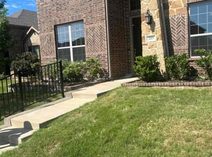 Bush Trimming by Jasper Nicholson for Mammie S. in Red Oak, TX