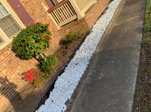 Mulching by Taylor Dodson for Alice M. in Chesapeake, VA