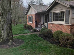 Bush Trimming by Ray Fredette for Ron S. in Dayton, OH